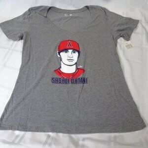 New Era LA Angels #17 Ohtani T-Shirt. Women's XL, gray V-neck short sleeve
